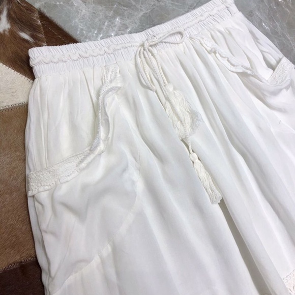 Gypsy Bohemian White Crochet Lace Maxi Skirt - Picture 9 of 11